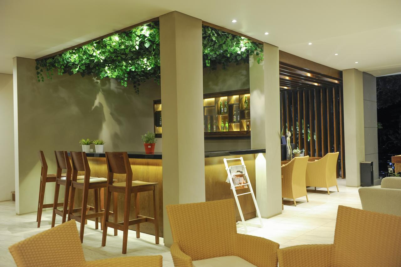 Double G Resort Anyer Bulakan Luaran gambar