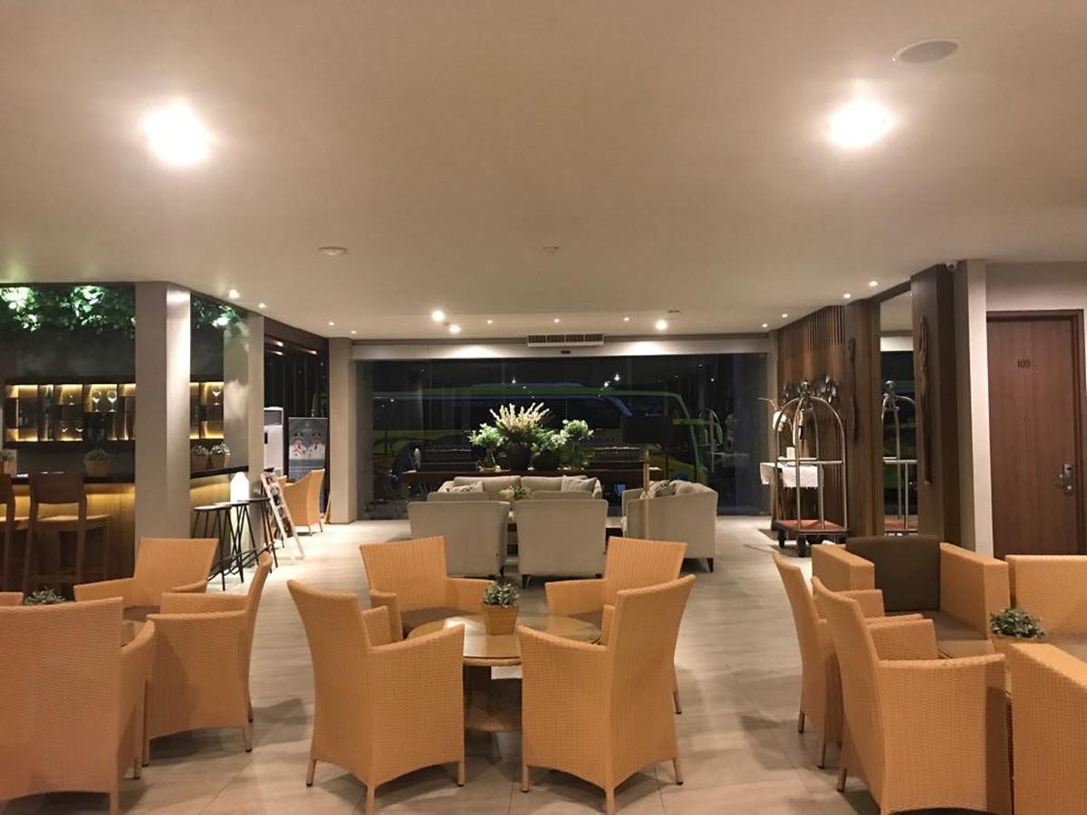 Double G Resort Anyer Bulakan Luaran gambar